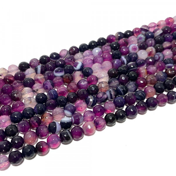 6 mm. Perles naturelle à facettes, violet. Fil de 60-63 perles, teintée