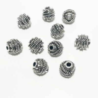 Pince à bijoux pour former des anneaux carrés de jonction pour bijoux - 2 à  8 mm - Perles & Co