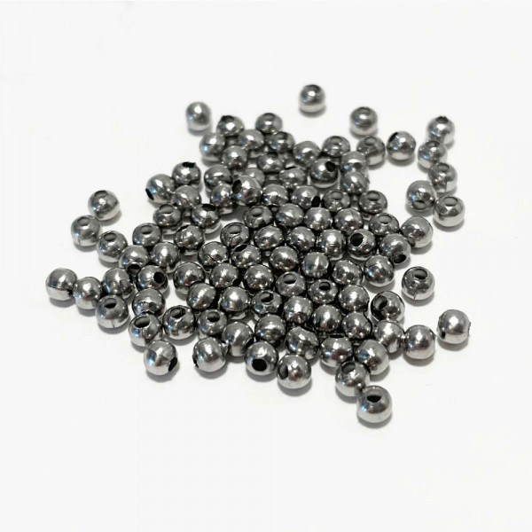 3 mm. 100 perles en acier inoxydable argenté.