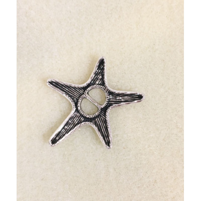 Étoile de mer, passant en métal argenté - 3,5 cm.
