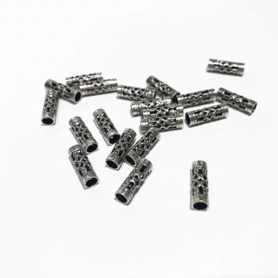 20 perles tubes ajourés, 12 mm. Métal argenté