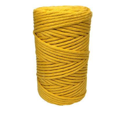 110 m. Coton peigné 3 mm couleur moutarde