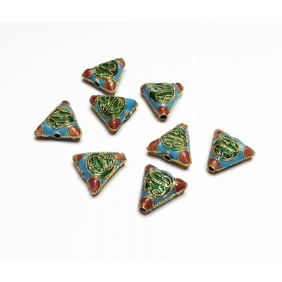2 perles triangulaires 15*15 mm. Fleurs fond turquoise
