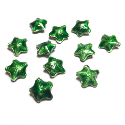 5 perles étoile 10*10 mm. Verte - bombée