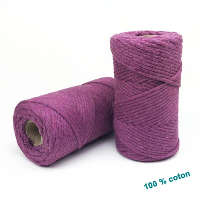 75 m, corde coton 3mm, violet. 1 bobine