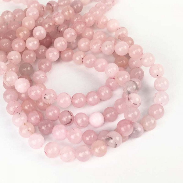8 mm, Perles en quartz rose naturel. Le fil