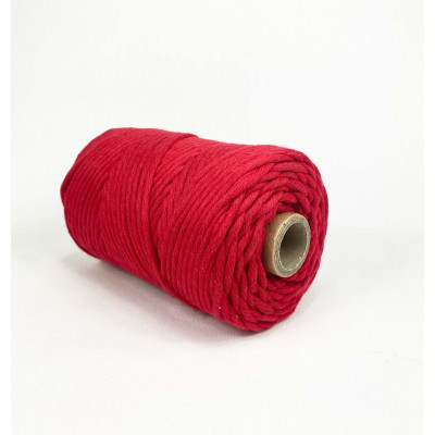 120/130 m. Coton peigné 4 mm couleur rouge