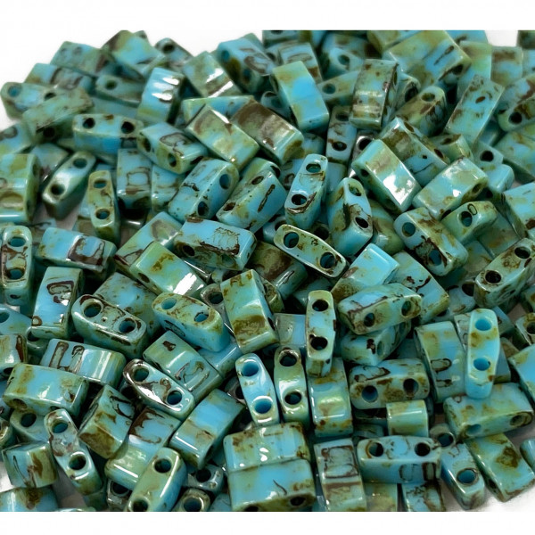 5 g, perles Half Tila beads,turquoise marbré. 5*2,3*1,9 mm. N° 4514