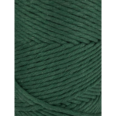 110 m. Coton peigné 4 mm, vert mélèze
