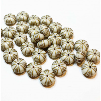 5 Perles plates rondes acrylique 12 mm.