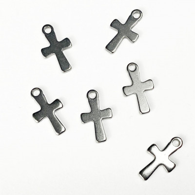 12 mm, acier. Breloque croix