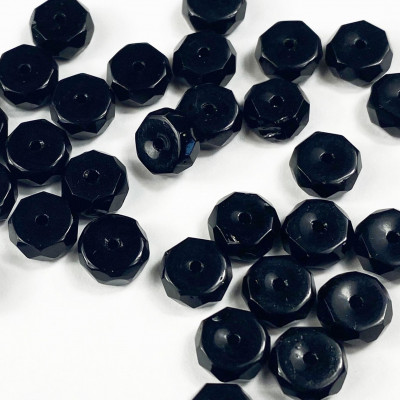 30 perles 8*4 mm rondelles . Noir à facettes