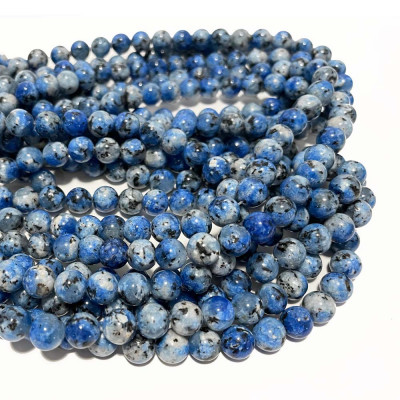 8 mm. Perles labradorite bleue. Teintée. Fil de 45 perles